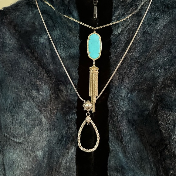 CB Wraps by Canvasbacks women Warm blue Faux Vest Size Small - Picture 13 of 13